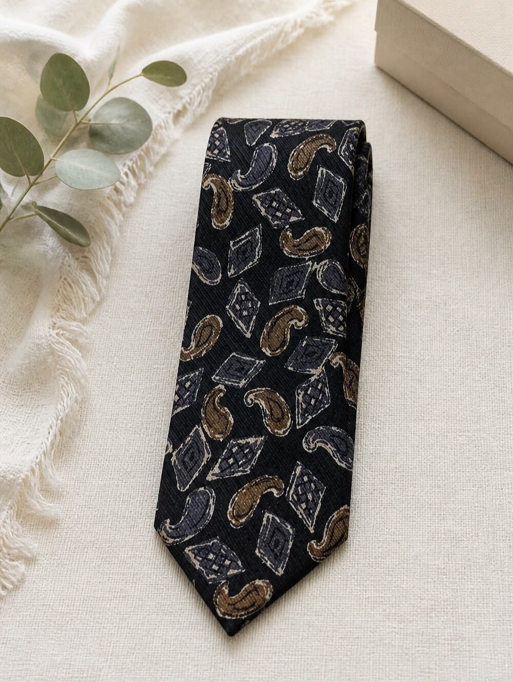 Bugle Boy Vintage 100% Italian Silk Men's Necktie